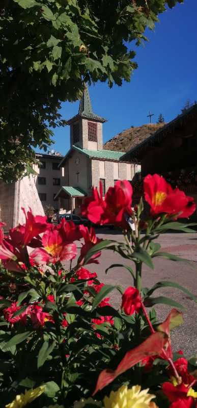 http://www.rochecourbeescapade.fr/storage/photos_club/2020/dia12506.jpg